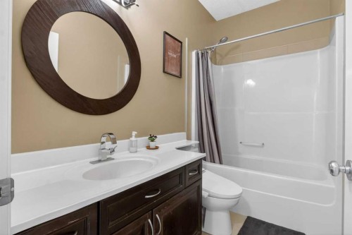 158 Hidden Creek Heights Nw, Calgary, AB - Indoor Photo Showing Bathroom