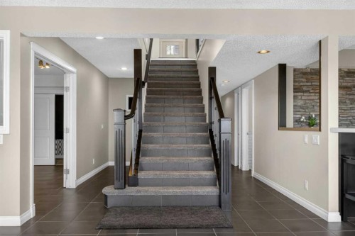158 Hidden Creek Heights Nw, Calgary, AB - Indoor Photo Showing Other Room