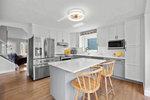 260 Riverside Mews Se, Calgary, AB 
