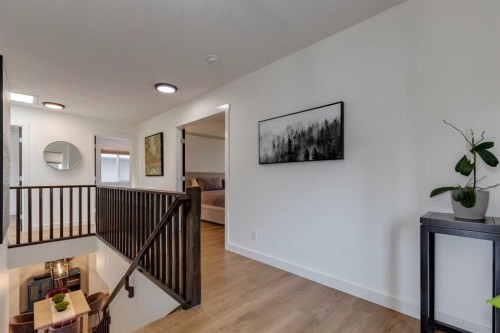 107 Aspen Stone Crescent Sw, Calgary, AB - Indoor Photo Showing Other Room
