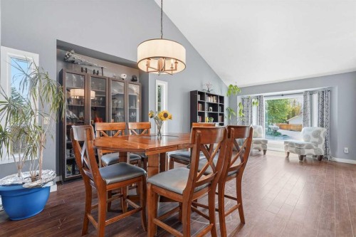 804 Downey Place, Okotoks, AB - Indoor Photo Showing Dining Room