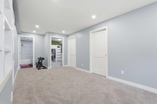 804 Downey Place, Okotoks, AB - Indoor Photo Showing Other Room