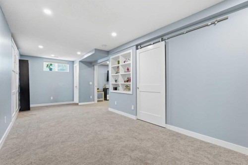 804 Downey Place, Okotoks, AB - Indoor Photo Showing Other Room