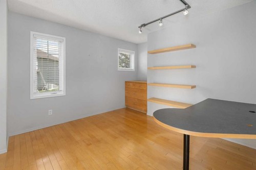 2504-7171 Coach Hill Road, Calgary, AB - Indoor Photo Showing Other Room