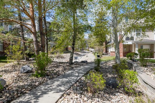 2504-7171 Coach Hill Road, Calgary, AB - Outdoor