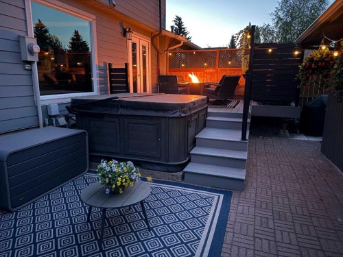 348 Midlake Boulevard Se, Calgary, AB - Outdoor With Deck Patio Veranda With Exterior