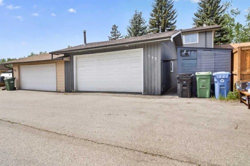 348 Midlake Boulevard Se, Calgary, AB - Outdoor With Exterior