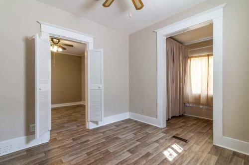 1826 5 Avenue North, Lethbridge, AB - Indoor Photo Showing Other Room