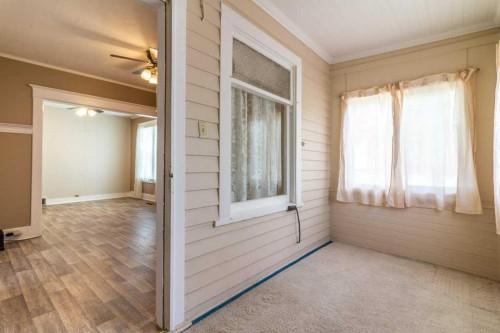 1826 5 Avenue North, Lethbridge, AB -  Photo Showing Other Room