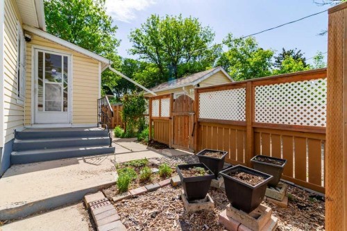 1826 5 Avenue North, Lethbridge, AB - Outdoor With Deck Patio Veranda With Exterior
