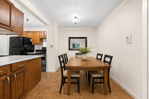 722-6400 Coach Hill Road Sw, Calgary, AB 