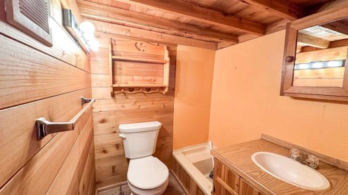 23-5227 Township Road 320, Rural Mountain View County, AB 