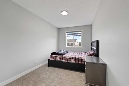 123 Corner Glen Drive Ne, Calgary, AB - Indoor Photo Showing Bedroom