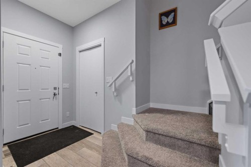 123 Corner Glen Drive Ne, Calgary, AB - Indoor Photo Showing Other Room
