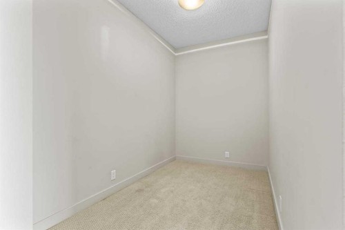 903-8710 Horton Road Sw, Calgary, AB - Indoor Photo Showing Other Room