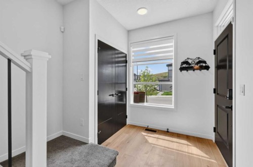 14 Wolf Creek Rise Se, Calgary, AB - Indoor Photo Showing Other Room