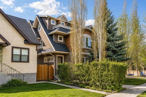 729 4 Street Nw, Calgary, AB - Outdoor