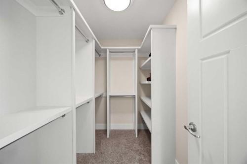 729 4 Street Nw, Calgary, AB - Indoor