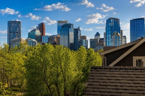 729 4 Street Nw, Calgary, AB - Outdoor With View