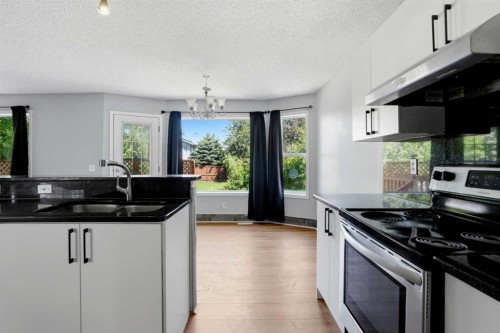 141 Shannon Square Sw, Calgary, AB 