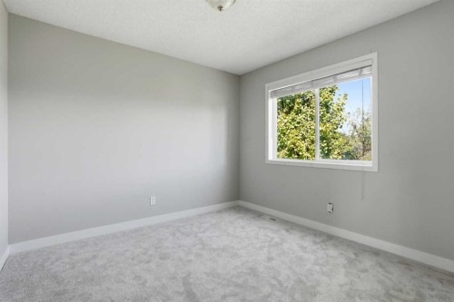 141 Shannon Square Sw, Calgary, AB 