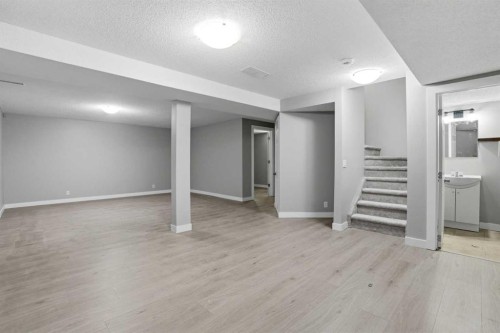 141 Shannon Square Sw, Calgary, AB 