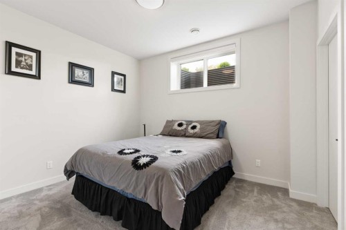 5406 21 Street Sw, Calgary, AB 