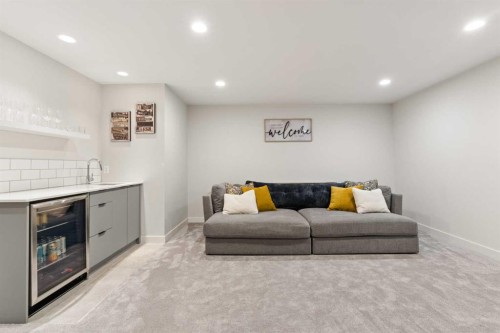 5406 21 Street Sw, Calgary, AB 