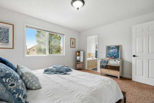 262 Autumn Circle Se, Calgary, AB 