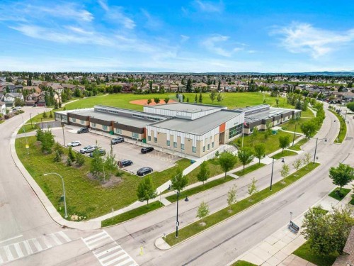 262 Autumn Circle Se, Calgary, AB 