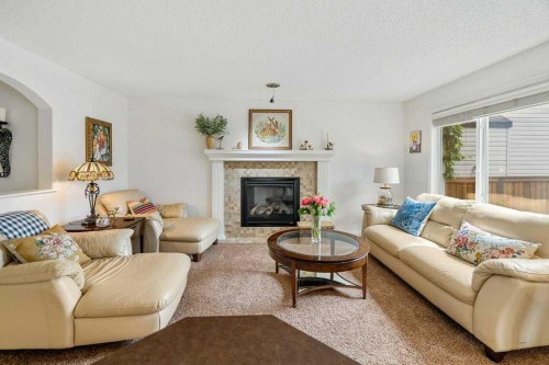 262 Autumn Circle Se, Calgary, AB 