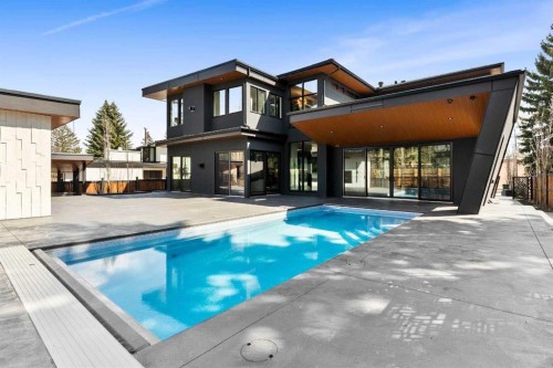 1016 Beverley Boulevard Sw, Calgary, AB - Outdoor With In Ground Pool