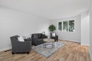 86-203 Lynnview Road Se, Calgary, AB  - Indoor Photo Showing Living Room 