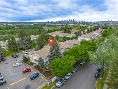 86-203 Lynnview Road Se, Calgary, AB - Outdoor With View