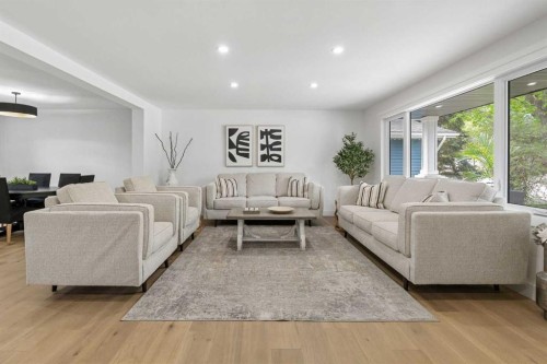 111 Canata Close Sw, Calgary, AB - Indoor Photo Showing Living Room