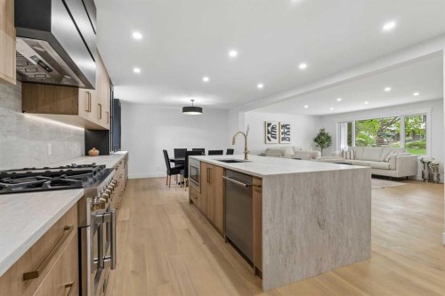 111 Canata Close Sw, Calgary, AB - Indoor Photo Showing Kitchen With Upgraded Kitchen
