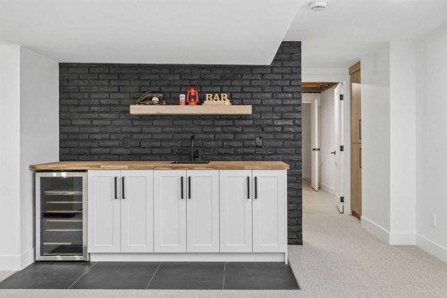 111 Canata Close Sw, Calgary, AB - Indoor Photo Showing Other Room