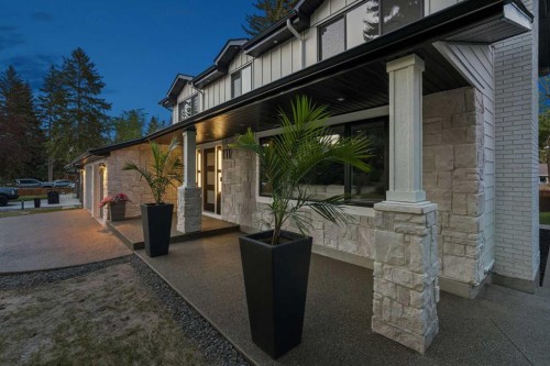 111 Canata Close Sw, Calgary, AB - Outdoor