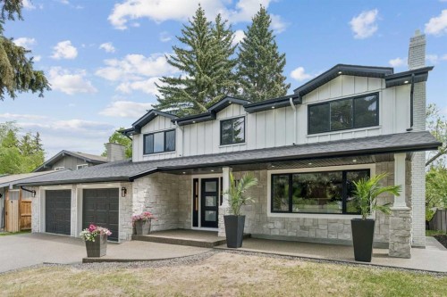111 Canata Close Sw, Calgary, AB - Outdoor