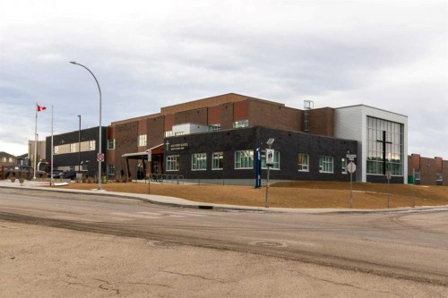 367 Fireside Place, Cochrane, AB - Outdoor