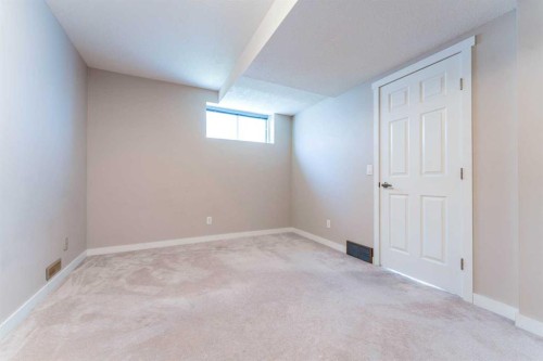 145 Hawkdale Circle Nw, Calgary, AB - Indoor Photo Showing Other Room