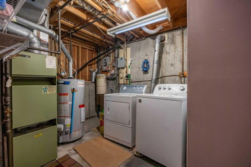 452 Manora Way Ne, Calgary, AB - Indoor