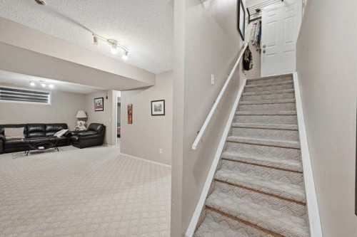 86 Saddlecrest Close Ne, Calgary, AB - Indoor