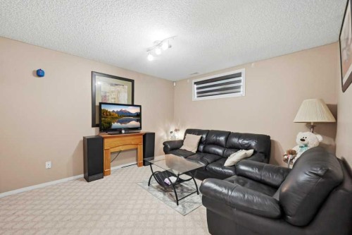 86 Saddlecrest Close Ne, Calgary, AB - Indoor