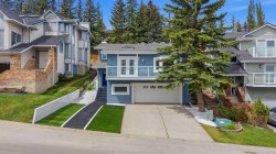 84 Coach Gate Way SW Calgary, AB T3H 1Z7