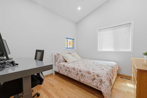 84 Coach Gate Way Sw, Calgary, AB - Indoor Photo Showing Bedroom