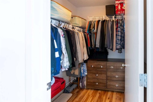 24 Copperpond Road Se, Calgary, AB - Indoor With Storage