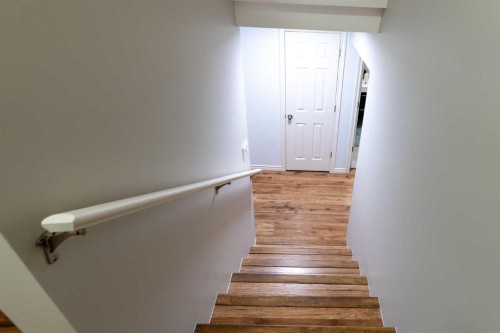 24 Copperpond Road Se, Calgary, AB - Indoor Photo Showing Other Room