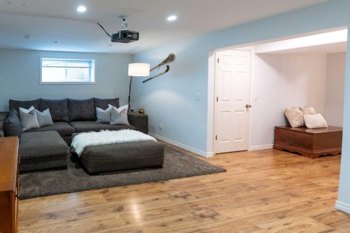 24 Copperpond Road Se, Calgary, AB - Indoor Photo Showing Other Room