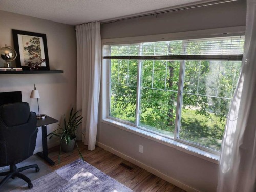 24 Copperpond Road Se, Calgary, AB - Indoor Photo Showing Office